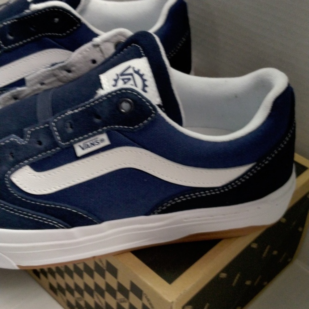 Vans BMX Proof Wafflecup Navy and White Sneakers - Picture 4 of 8